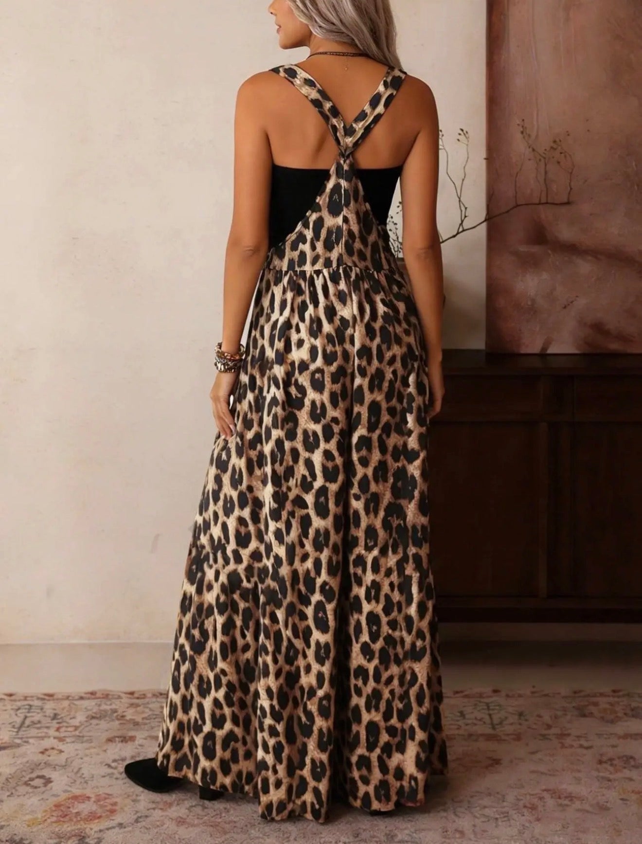 Retro Western Leopard Print Adjustable
Strap Jumpsuit